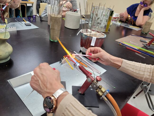 Qpeale klaasistuudio klaasisulatus töötuba