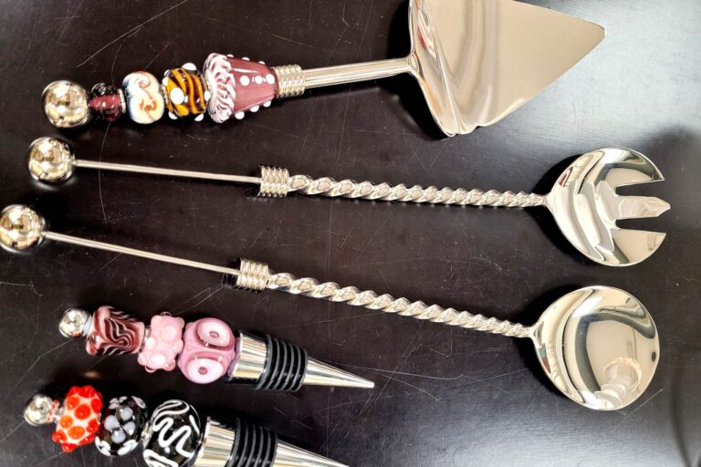 Klaasisulatuse töötuba Qpeale klaasistuudio salatilusikad tordilabidas Klaasisulatuse töötuba Qpeale klaasistuudio salatilusikad tordilabidas