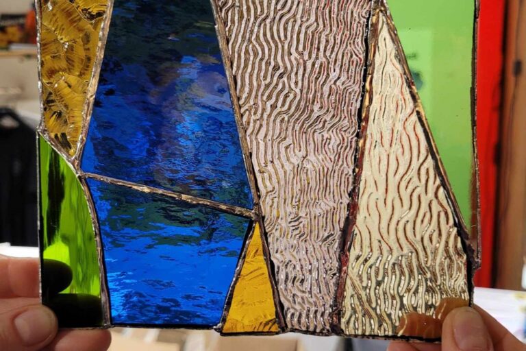 Qpeale klaasistuudio Tiffany vitraaži töötuba Tartu w r Qpeale klaasistuudio Tiffany vitraaži töötuba Tartu